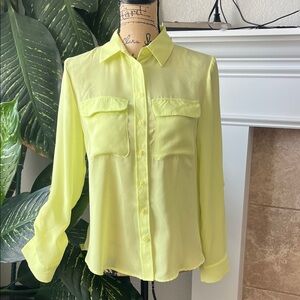 Covington Essentials Light Yellow Women's Button-Down Shirt
